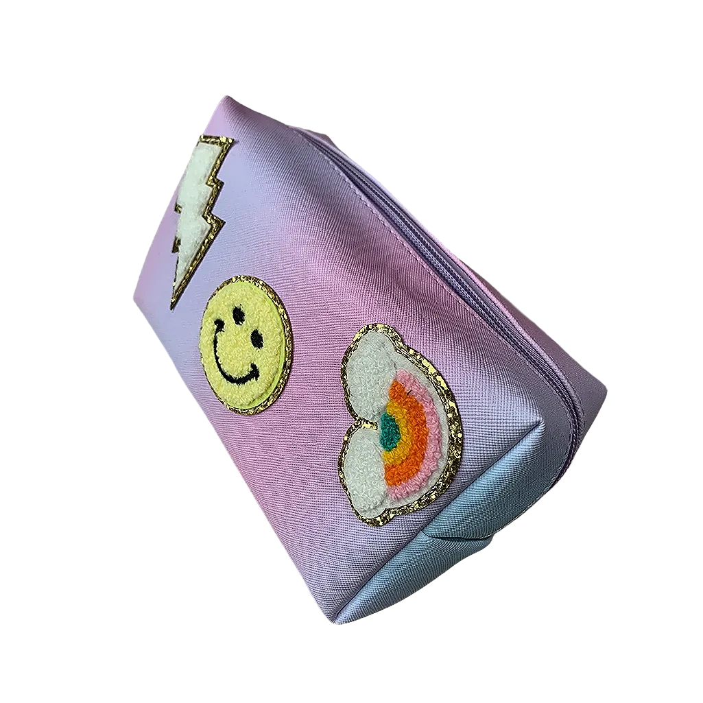 Neceser con diseño de carita sonriente, arcoíris y rayo.